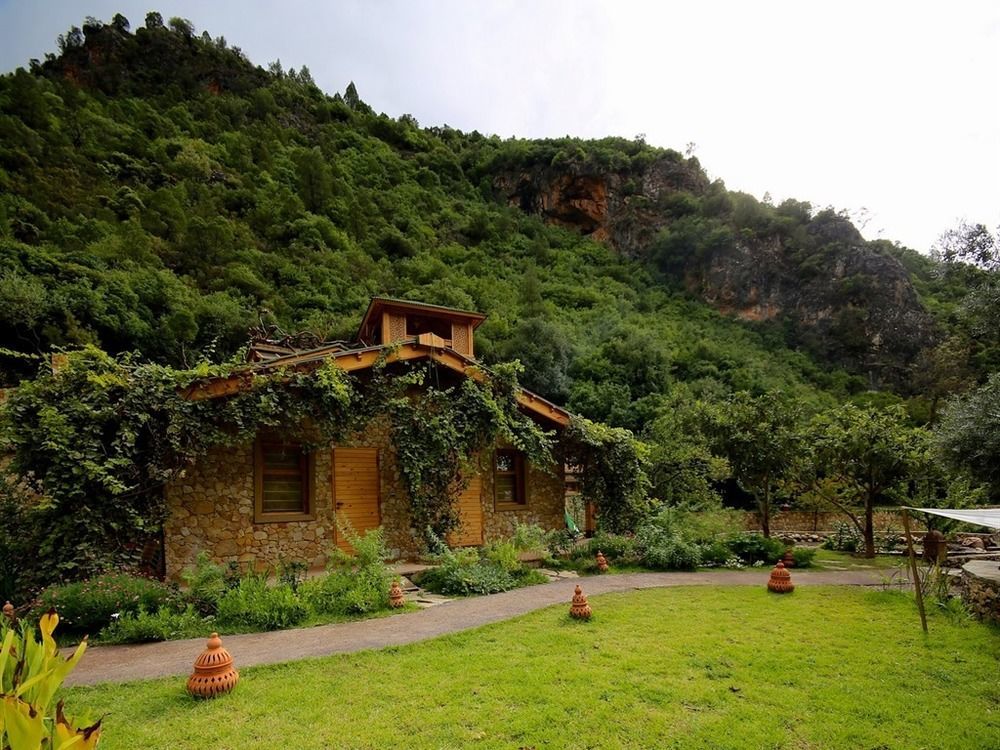 Hotel Ermitage D'Akchour Esterno foto